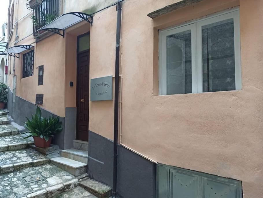 Intero Alloggio - Centro Storico - La Tana Di Aldo- 150 M Da Pepe In Grani Caiazzo Екстериор снимка